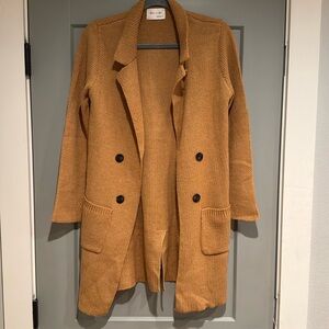 Camel colored cardigan. Size L.